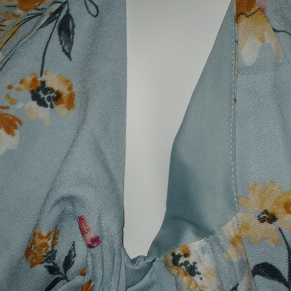 π€Front Tie Closureπ€ Floral Women's Dress π - Picture 4 of 10